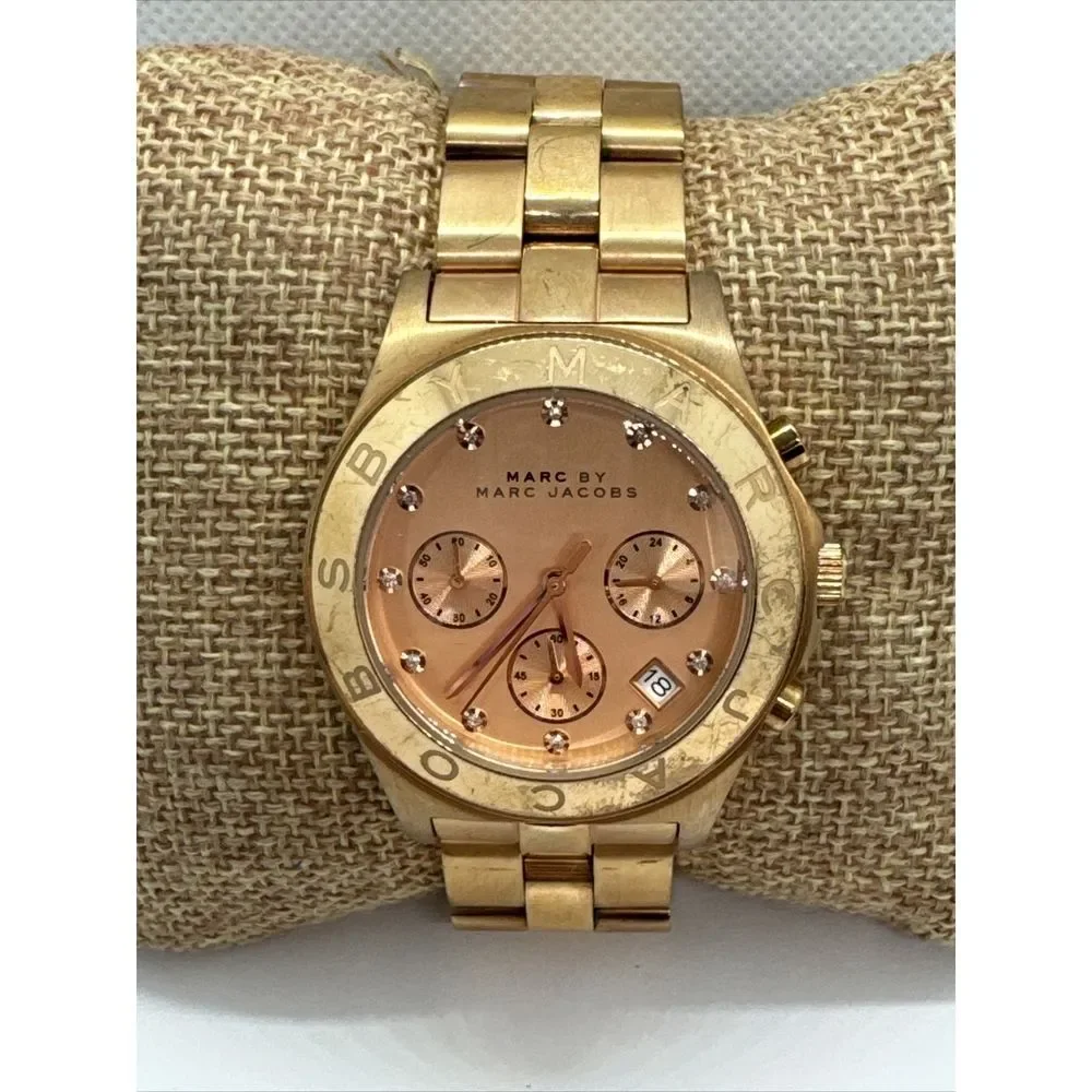 Marc Jacobs Blade MBM3102 Women's Stainless Steel Analog Gold Dial Watch JNA724